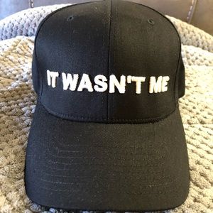 Vintage 1990 Ambiguous - It Wasn’t Me Flex Fit Hat L/XL-.NWOT/NEW